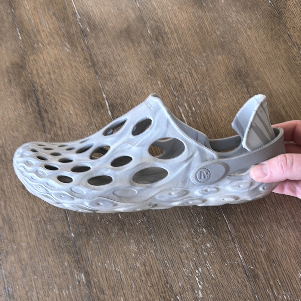 Merrell Hydro Moc Gray Athletic Shoes with Honeycomb Design